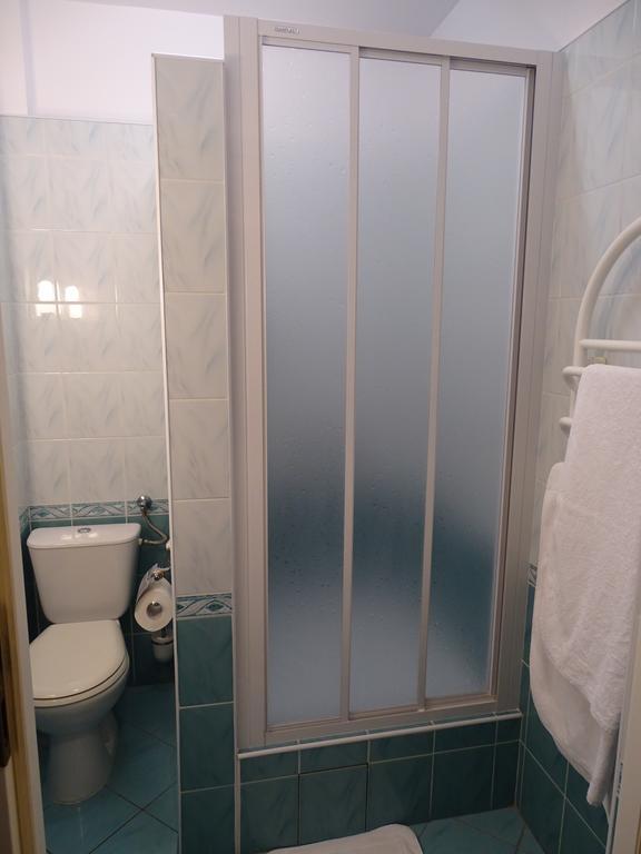 Motel 2000 Steszew Экстерьер фото